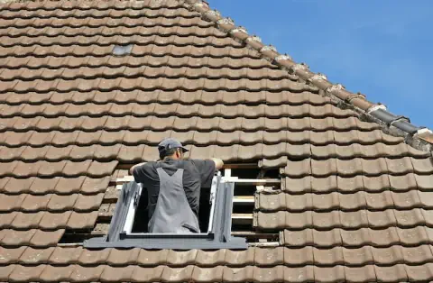Pose de velux - Saint-Jean-du-Bruel